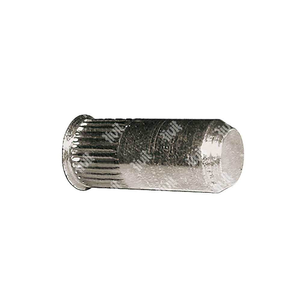 SIRC-Z-A2-Close end  Rivsert Stainless steel h.7,0 gr0,5-2,5 knurled RH M5/025